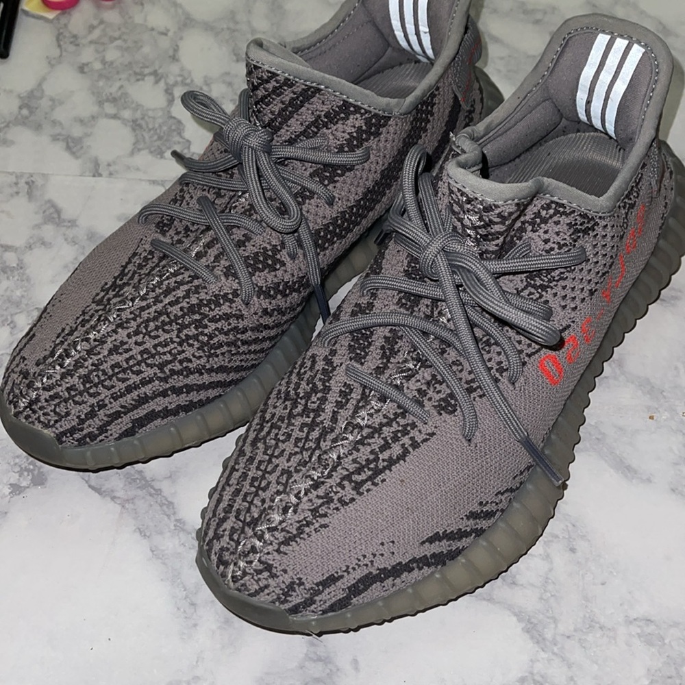 Yeezy 350 V2 Beluga 2.0